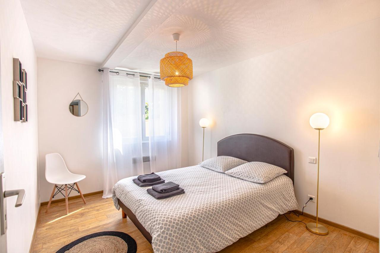 Superbe appartement avec terrasse et vue dégagée Monteils  Exterior foto